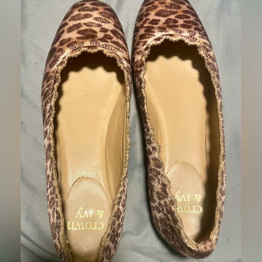 Crown & Ivy flats, leopard print size 7 1/2